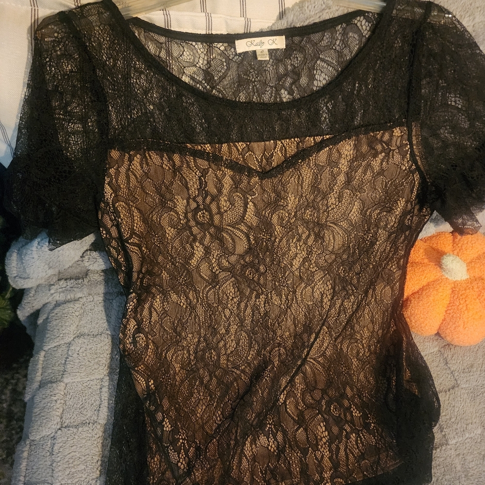 Women's top size Med/Lrg